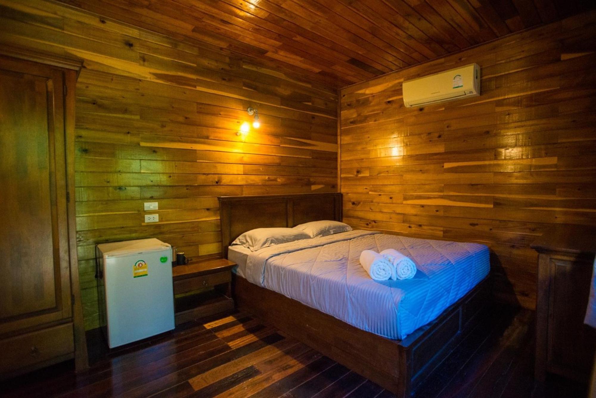The Camper Lodge Khao Sok Ban Bang Bon Екстериор снимка