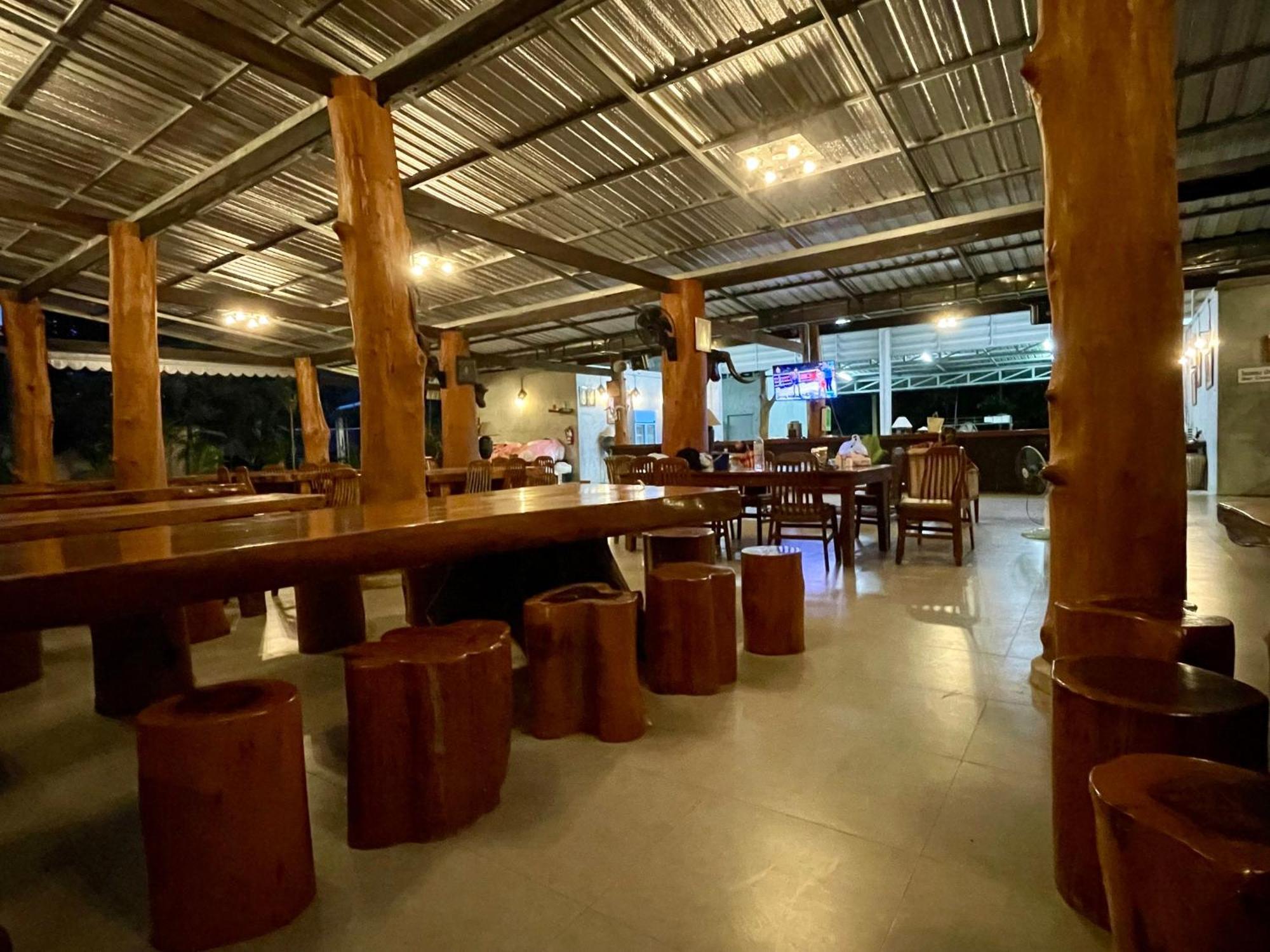 The Camper Lodge Khao Sok Ban Bang Bon Екстериор снимка